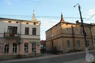 Local analogue of twin houses, st. Bandery, 43 Local analogue of twin houses, st. Bandery, 43
