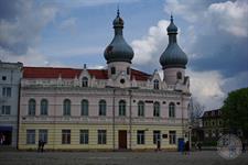 Слово "Русский" здесь употреблено не в смысле "российский", а по наименованию данной территории - Червонная Русь Слово "Русский" здесь употреблено не в смысле "российский", а по наименованию данной территории - Червонная Русь