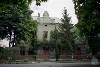 House in Khorostkiv, 1995 House in Khorostkiv, 1995