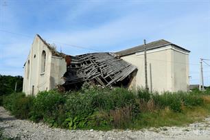 As of 2018, the central part of the building has already collapsed. Photo of 2018 As of 2018, the central part of the building has already collapsed. Photo of 2018