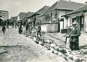 Market in Vishnevets, beg, 20th century Market in Vishnevets, beg, 20th century