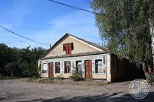 Рядом еще один образчик местного модерна Рядом еще один образчик местного модерна