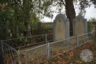 Братская могила румынских евреев