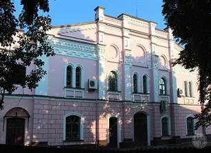 Great Synagogue in Kovel, 2018. Nezalezhnosti Street, 125. In Soviet times, it is converted to a sewing factory Great Synagogue in Kovel, 2018. Nezalezhnosti Street, 125. In Soviet times, it is converted to a sewing factory