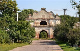 The gates of the Charnetsky estate, 2017 The gates of the Charnetsky estate, 2017