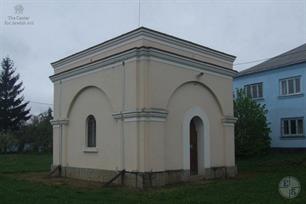 Ohel of Rabbi Aharon II of Karlin in the Jewish Cemetery in Mlyniv, 2011 Ohel of Rabbi Aharon II of Karlin in the Jewish Cemetery in Mlyniv, 2011