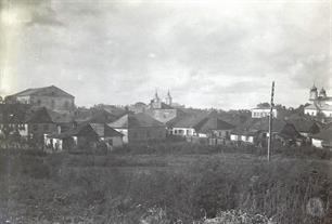 Volodymyr, 1917. The synagogue is visible on the left Volodymyr, 1917. The synagogue is visible on the left