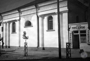 The paintings have already disappeared, 1930s The paintings have already disappeared, 1930s