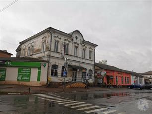 Бывшая еврейская гостиница на Базарной площади Бывшая еврейская гостиница на Базарной площади