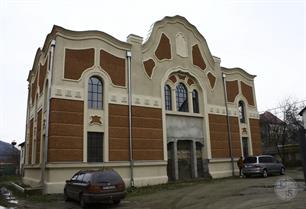 Восстановленная синагога, 2018 г. Восстановленная синагога, 2018 г.